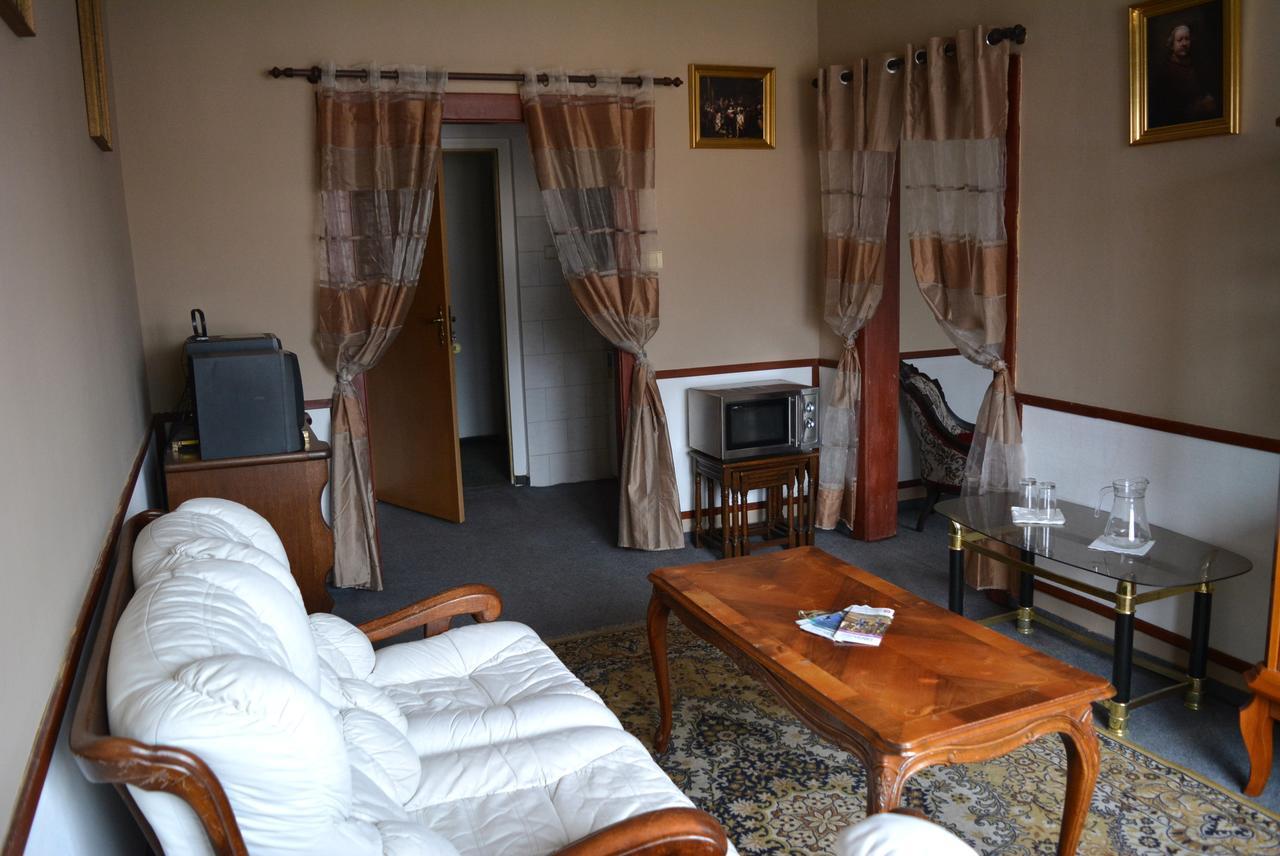 Hotel Posta Decin Eksteriør bilde